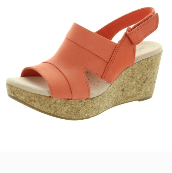 NWOB‎ Clarks Annadel Coral Women's Slingback Platform Wedge Sandals Size 8.5M - Picture 1 of 3
